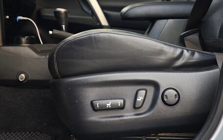 Toyota RAV4, 2013 год, 2 245 000 рублей, 15 фотография