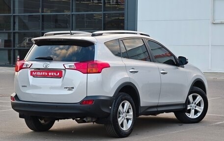 Toyota RAV4, 2013 год, 2 245 000 рублей, 4 фотография