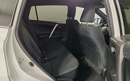 Toyota RAV4, 2019 год, 2 699 000 рублей, 19 фотография