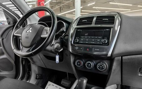 Mitsubishi ASX I рестайлинг, 2013 год, 800 000 рублей, 9 фотография