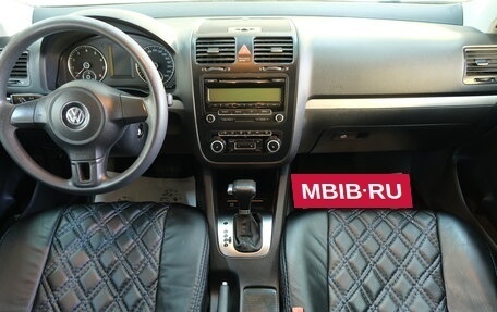 Volkswagen Jetta VI, 2010 год, 749 000 рублей, 13 фотография