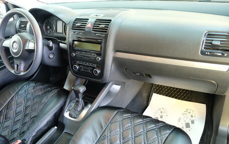 Volkswagen Jetta VI, 2010 год, 749 000 рублей, 18 фотография