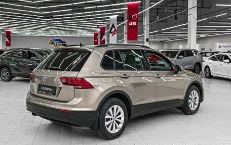 Volkswagen Tiguan II, 2020 год, 2 209 000 рублей, 3 фотография