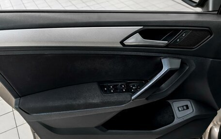 Volkswagen Tiguan II, 2020 год, 2 209 000 рублей, 5 фотография
