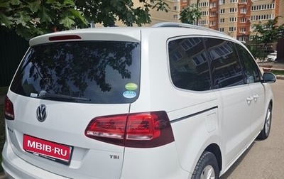 Volkswagen Sharan II, 2015 год, 1 550 000 рублей, 1 фотография