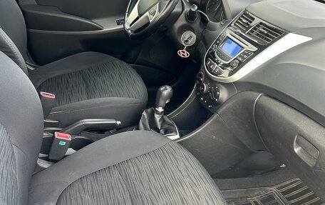 Hyundai Solaris II рестайлинг, 2014 год, 450 000 рублей, 8 фотография