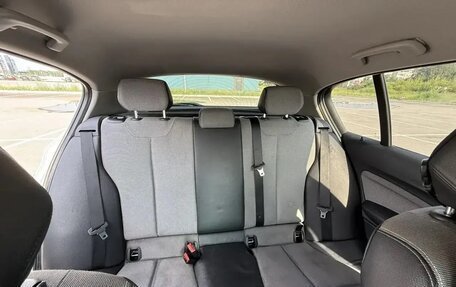 BMW 1 серия, 2011 год, 1 340 000 рублей, 4 фотография