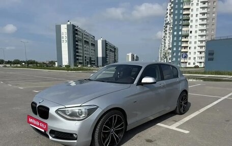 BMW 1 серия, 2011 год, 1 340 000 рублей, 2 фотография