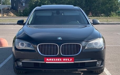 BMW 7 серия, 2010 год, 1 370 000 рублей, 3 фотография