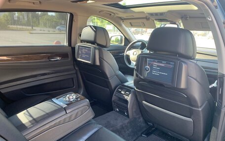BMW 7 серия, 2010 год, 1 370 000 рублей, 18 фотография
