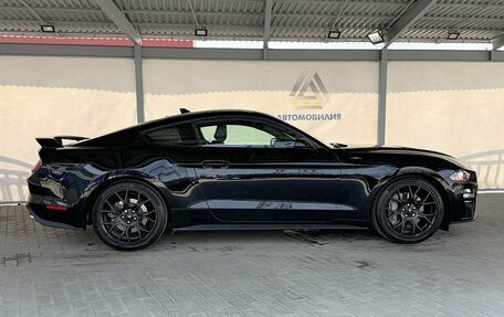 Ford Mustang VI рестайлинг, 2022 год, 5 499 000 рублей, 6 фотография