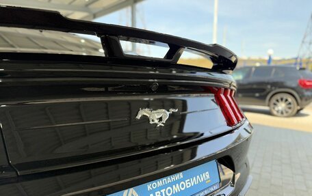 Ford Mustang VI рестайлинг, 2022 год, 5 499 000 рублей, 9 фотография