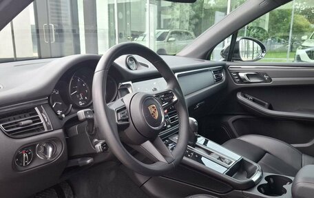 Porsche Macan I рестайлинг, 2024 год, 9 630 000 рублей, 10 фотография