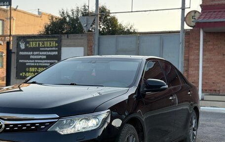Toyota Camry, 2016 год, 2 060 000 рублей, 2 фотография
