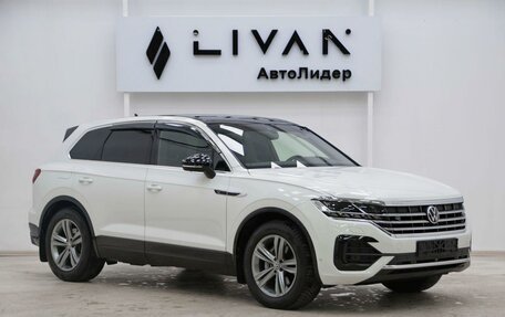 Volkswagen Touareg III, 2021 год, 5 575 000 рублей, 1 фотография