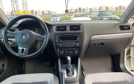 Volkswagen Jetta VI, 2012 год, 1 150 000 рублей, 4 фотография