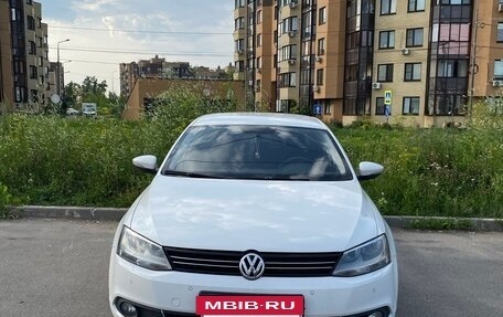 Volkswagen Jetta VI, 2012 год, 1 150 000 рублей, 12 фотография