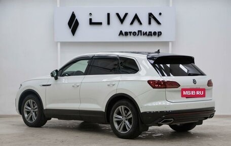 Volkswagen Touareg III, 2021 год, 5 575 000 рублей, 2 фотография