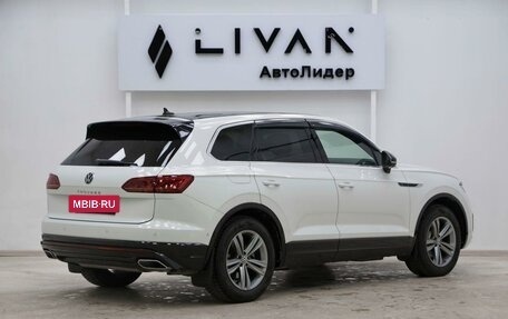 Volkswagen Touareg III, 2021 год, 5 575 000 рублей, 4 фотография