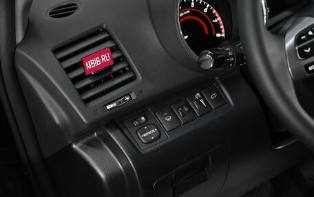 Toyota Highlander III, 2013 год, 1 685 000 рублей, 8 фотография