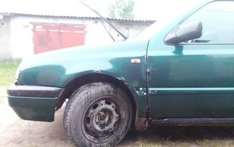 Volkswagen Vento, 1996 год, 120 000 рублей, 2 фотография