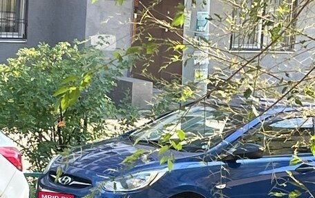 Hyundai Solaris II рестайлинг, 2012 год, 700 000 рублей, 8 фотография