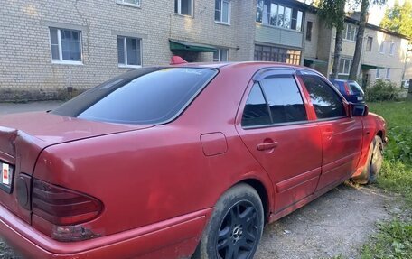Mercedes-Benz E-Класс, 1999 год, 120 000 рублей, 18 фотография