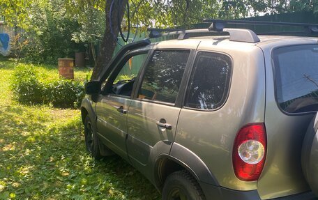 Chevrolet Niva I рестайлинг, 2013 год, 510 000 рублей, 2 фотография