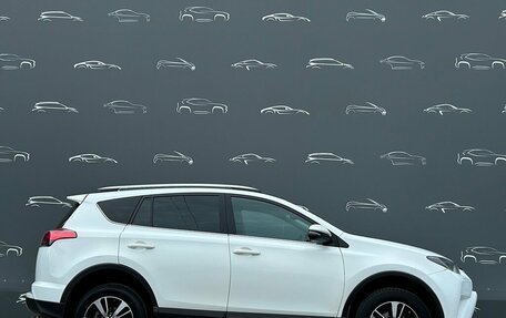 Toyota RAV4, 2019 год, 2 589 400 рублей, 11 фотография