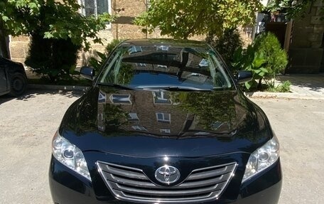 Toyota Camry, 2007 год, 750 000 рублей, 2 фотография