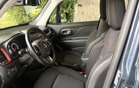 Jeep Renegade I рестайлинг, 2021 год, 2 350 000 рублей, 9 фотография