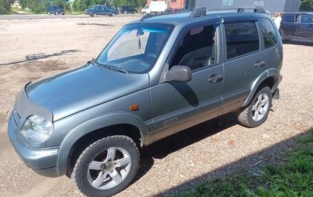 Chevrolet Niva I рестайлинг, 2008 год, 268 000 рублей, 3 фотография