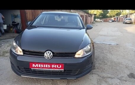 Volkswagen Golf VII, 2013 год, 1 050 000 рублей, 2 фотография