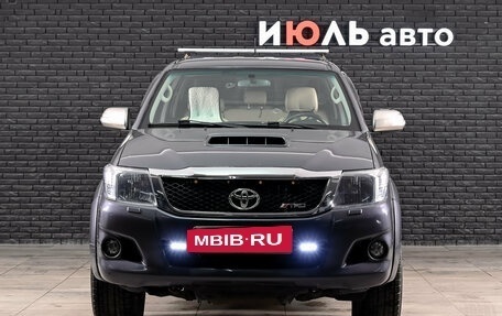 Toyota Hilux VII, 2014 год, 2 300 000 рублей, 2 фотография