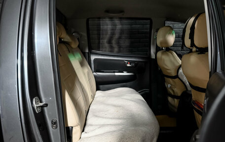 Toyota Hilux VII, 2014 год, 2 300 000 рублей, 14 фотография