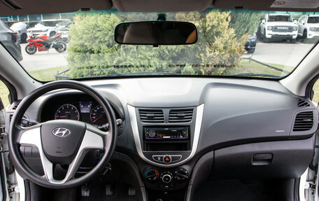 Hyundai Solaris II рестайлинг, 2012 год, 728 000 рублей, 11 фотография