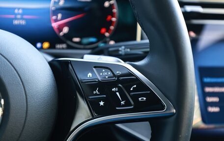 Mercedes-Benz E-Класс, 2025 год, 5 850 000 рублей, 5 фотография