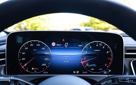 Mercedes-Benz E-Класс, 2025 год, 5 850 000 рублей, 6 фотография