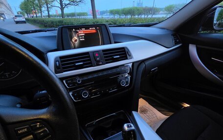 BMW 3 серия, 2015 год, 1 490 000 рублей, 9 фотография