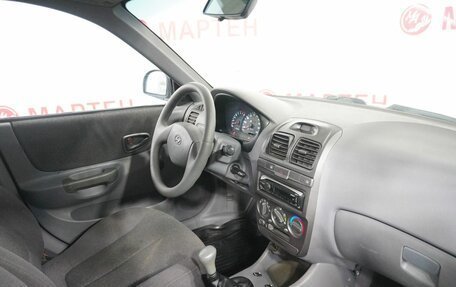 Hyundai Accent II, 2004 год, 380 000 рублей, 10 фотография