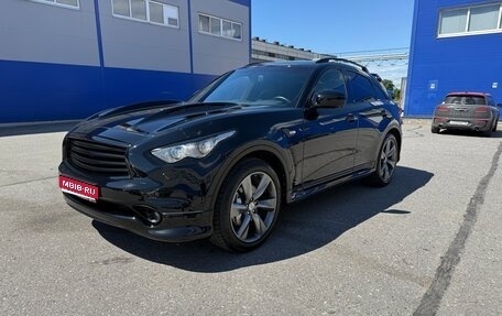 Infiniti QX70, 2014 год, 2 800 000 рублей, 1 фотография