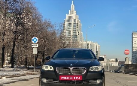 BMW 5 серия, 2013 год, 1 950 000 рублей, 3 фотография