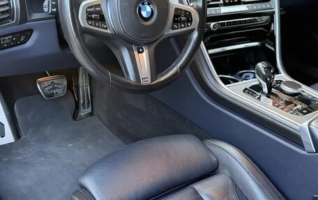 BMW 8 серия, 2018 год, 7 000 000 рублей, 17 фотография