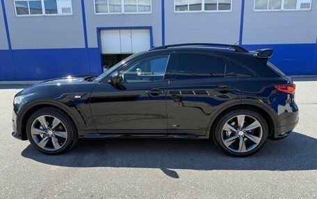 Infiniti QX70, 2014 год, 2 800 000 рублей, 4 фотография
