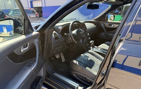 Infiniti QX70, 2014 год, 2 800 000 рублей, 13 фотография