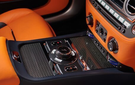 Rolls-Royce Wraith, 2019 год, 25 990 000 рублей, 17 фотография