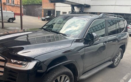 Toyota Land Cruiser, 2024 год, 14 000 000 рублей, 3 фотография