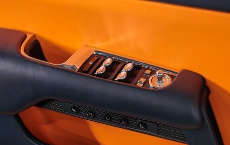 Rolls-Royce Wraith, 2019 год, 25 990 000 рублей, 22 фотография