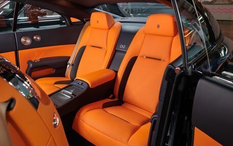Rolls-Royce Wraith, 2019 год, 25 990 000 рублей, 28 фотография