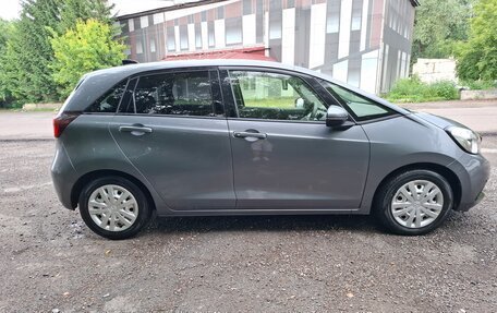 Honda Fit, 2020 год, 1 130 000 рублей, 3 фотография